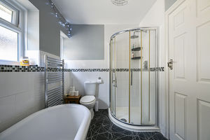 Bath/shower room- click for photo gallery
